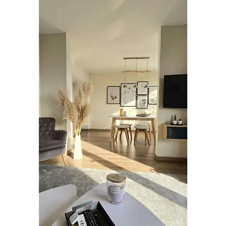 Apartament Superbe T3 Cosy, Parking Gratuit + Balcon *