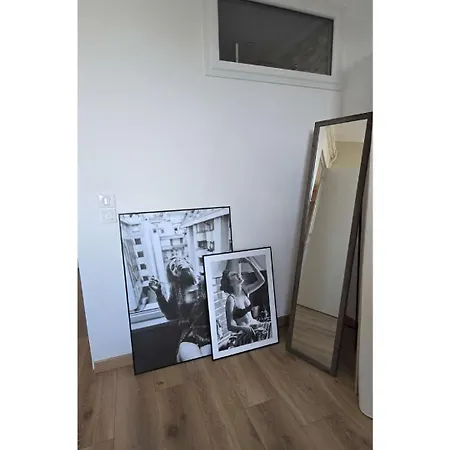 Superbe T3 Cosy, Parking Gratuit + Balcon * Riom