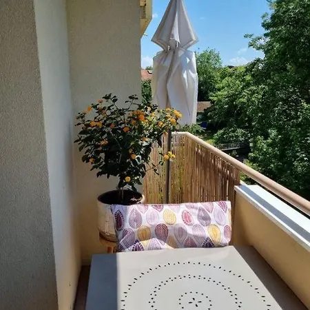 Superbe T3 Cosy, Parking Gratuit + Balcon Apartament *